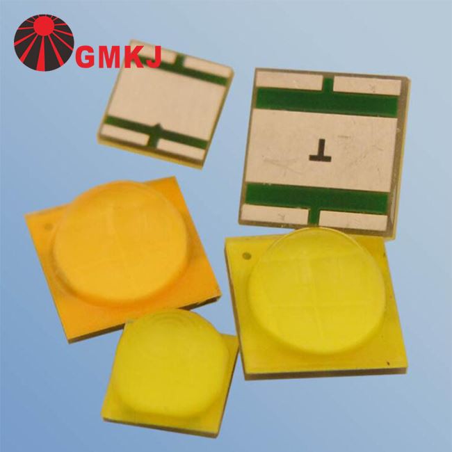 XHP50 ki ap dirije Chip ekivalan 5050 SMD ki ap dirije Max 20W